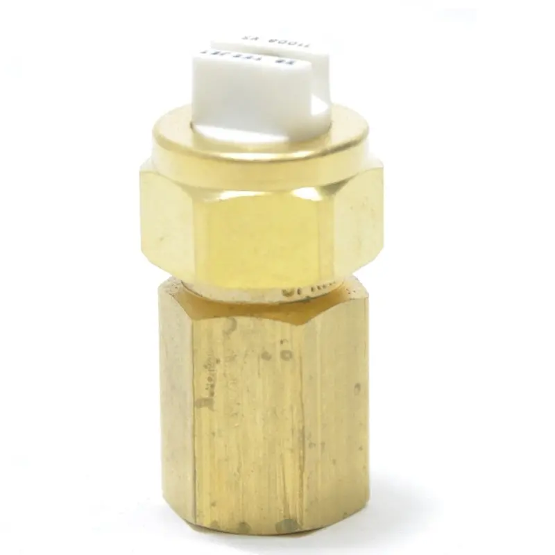 Brass Nozzle Housing For 0.8 Gpm Teejet Tips (Model 6-8301) 1