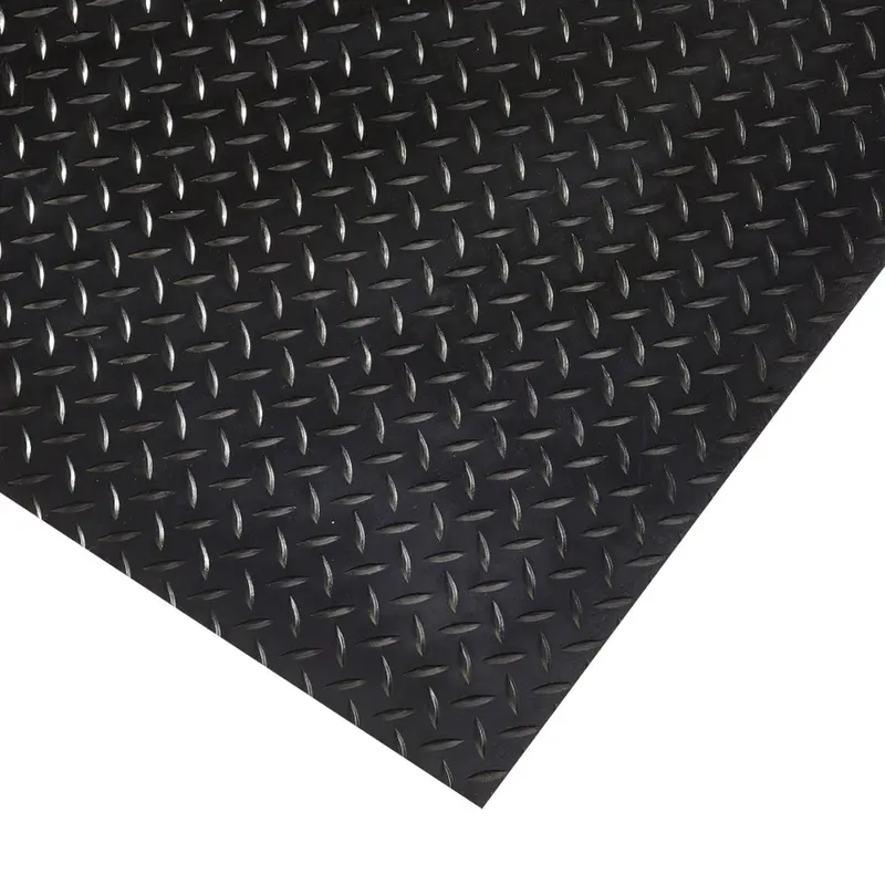 Chequered-Plate Pattern Rubber Safety Mat 1