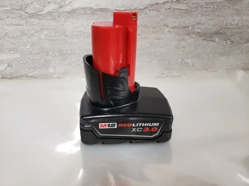 Milwaukee M12 3.0Ah Xc Extended-Capacity Battery 1